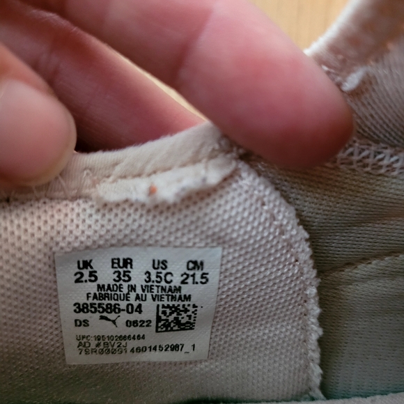 Puma | Girls (Used) - Picture 9 of 12